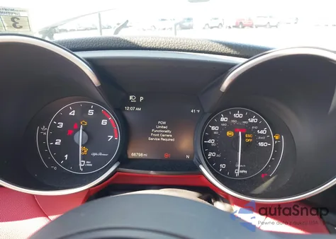 2021 Alfa Romeo Giulia Ti Rwd z USA, uszkodzony, nr VIN ZARFAMBNXM7644440